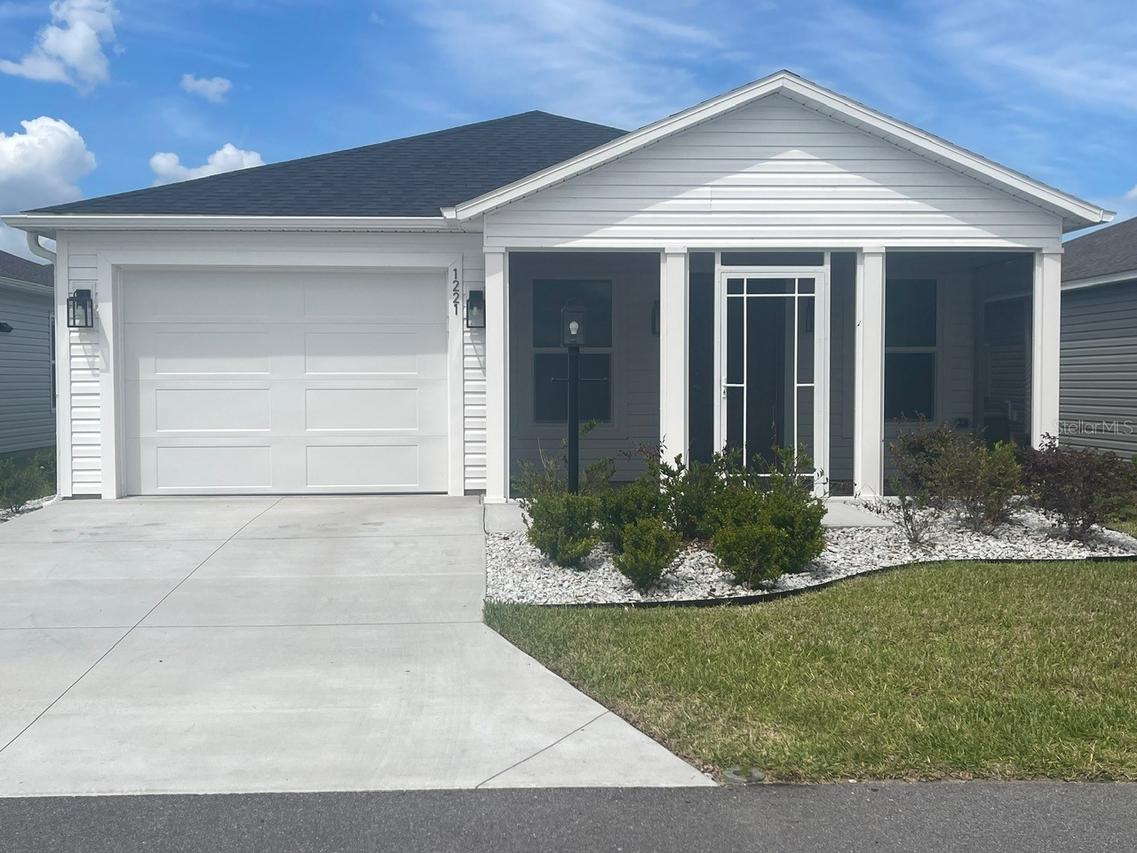 1221 Sean Curran Ct., The Villages, FL 34762