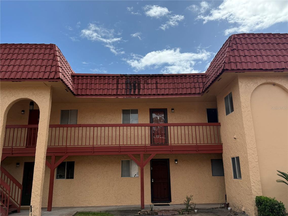 2800 N Powers Dr. #9, Orlando, FL 32818