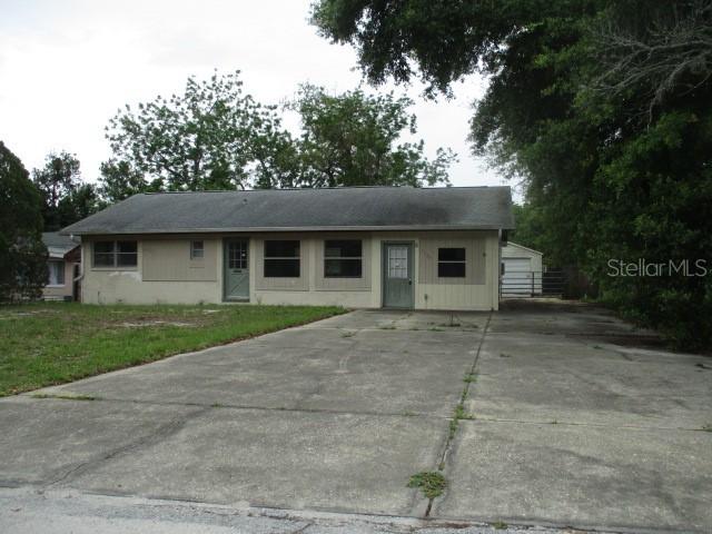 1335 Elray Blvd., Mount Dora, FL 32757