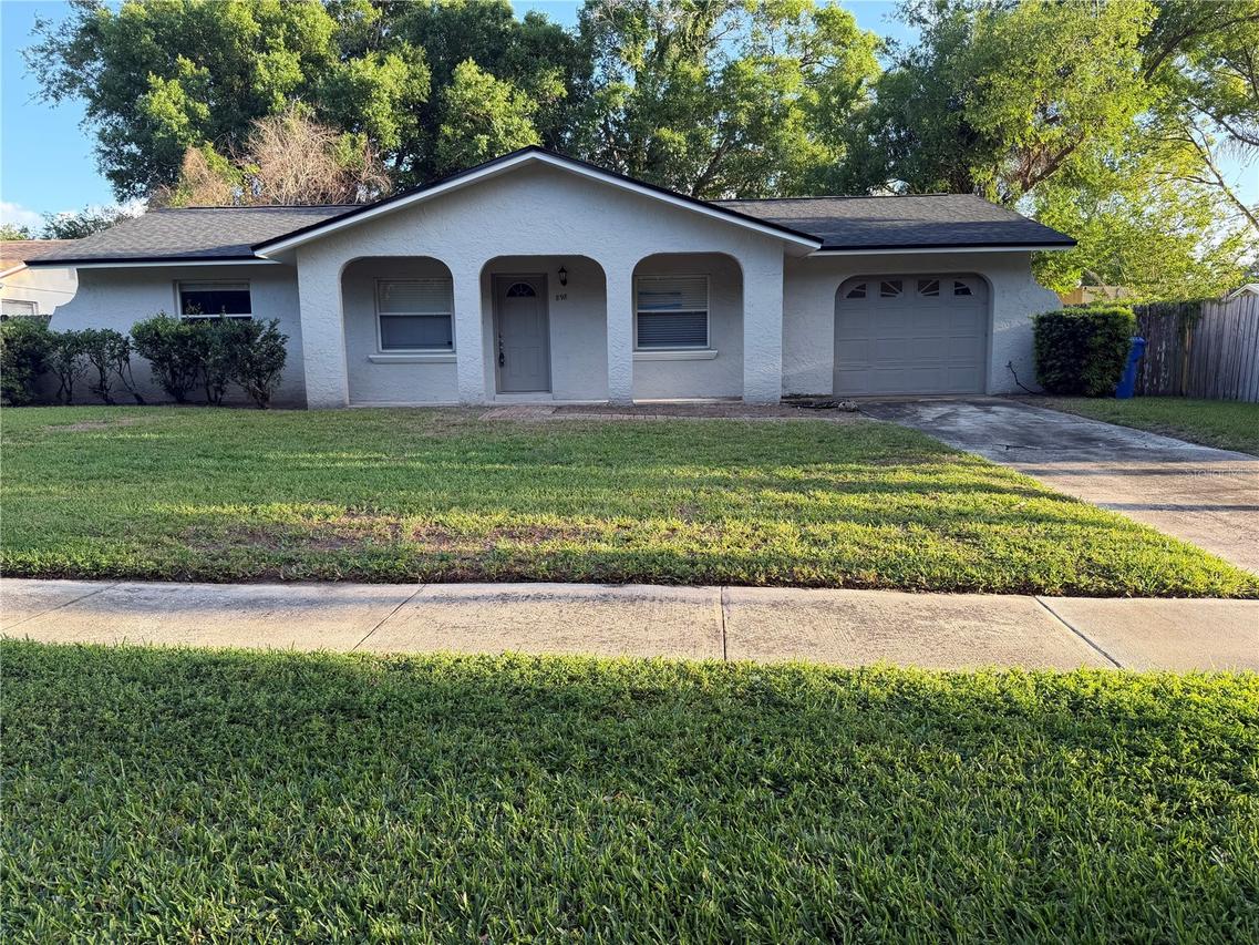 898 Rich Dr., Oviedo, FL 32765