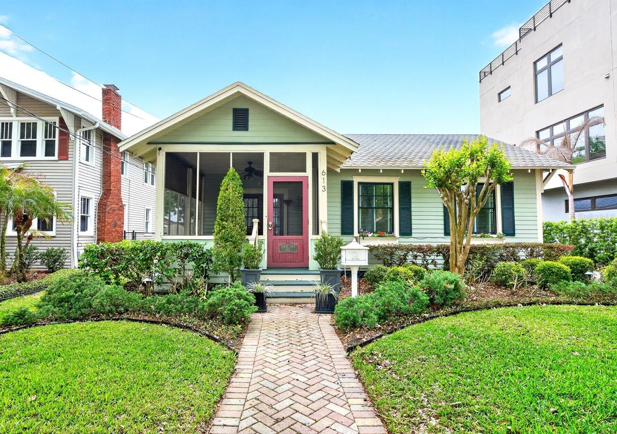 613 E Pine St., Orlando, FL 32801