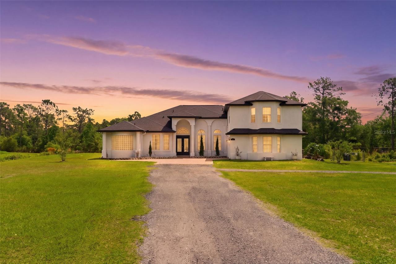 4529 Caesar Ave., Orlando, FL 32833