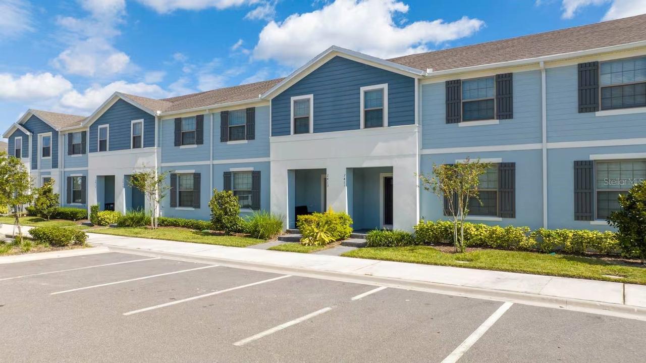 2411 Dubai St., Kissimmee, FL 34747