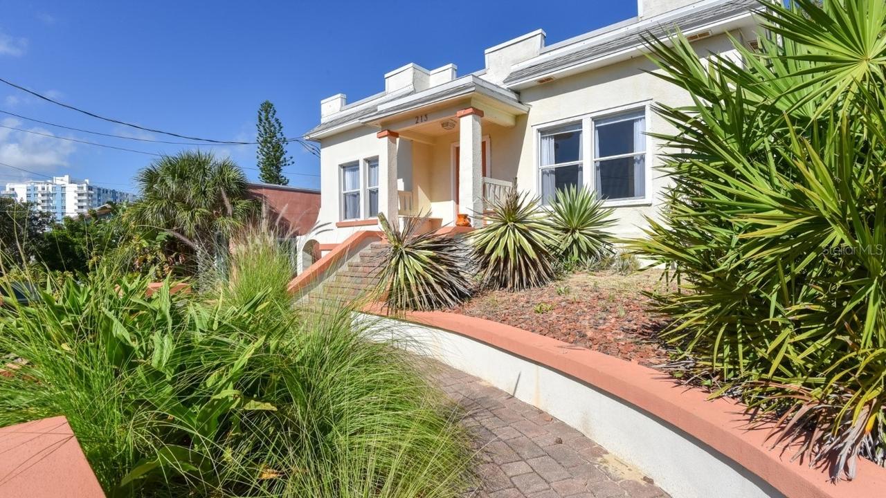 213 Jessamine Blvd., Daytona Beach, FL 32118