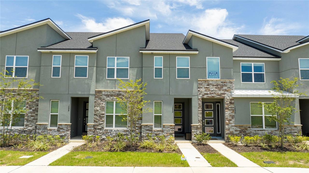 1692 Tropical Palms Cir., Kissimmee, FL 34747