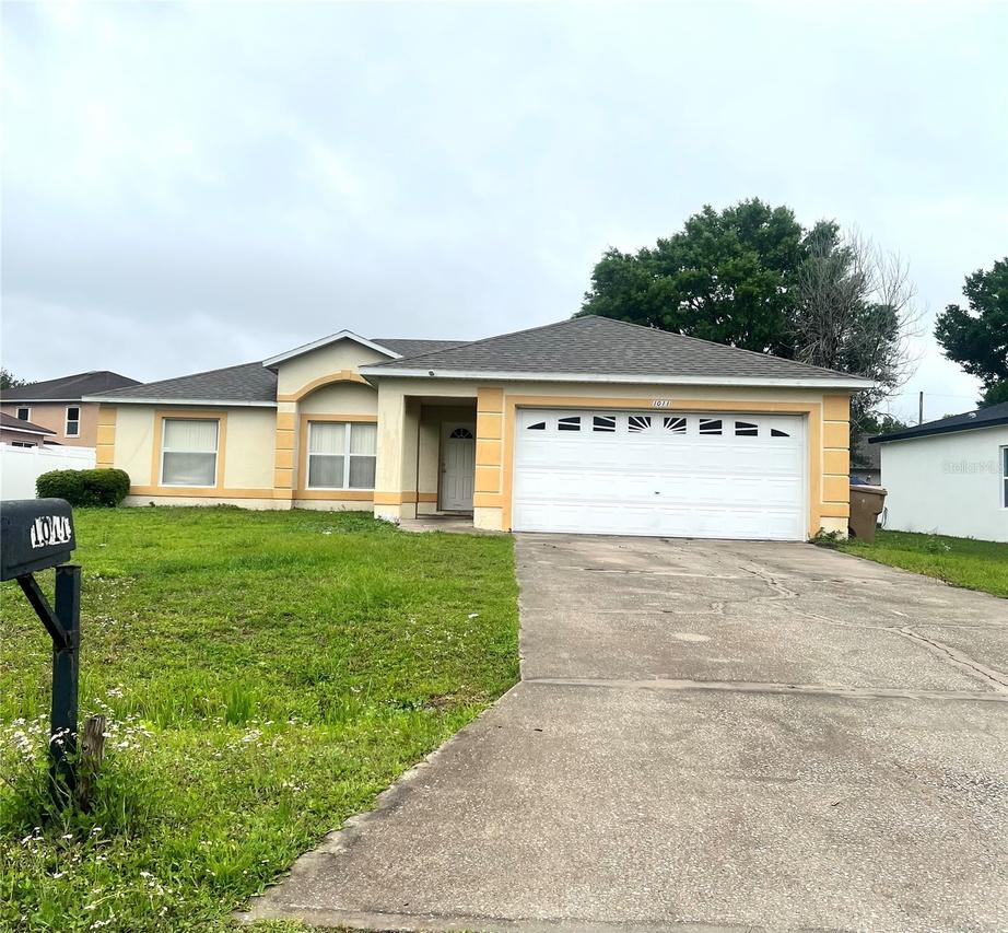 1011 Cannes Dr., Kissimmee, FL 34759