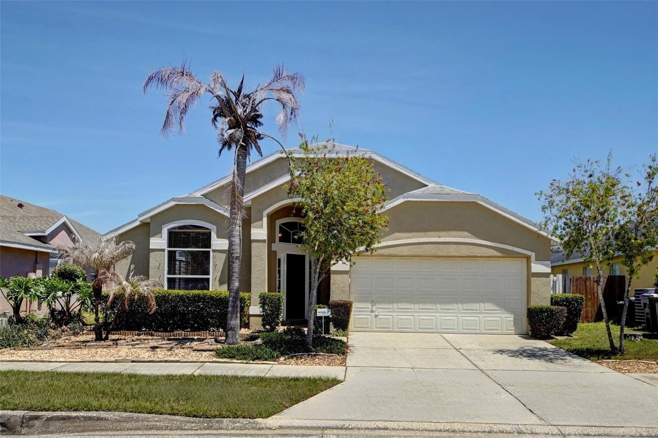 635 Rochester Loop, Davenport, FL 33897