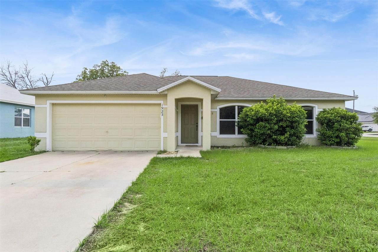 1923 Michigan Ct., Kissimmee, FL 34759