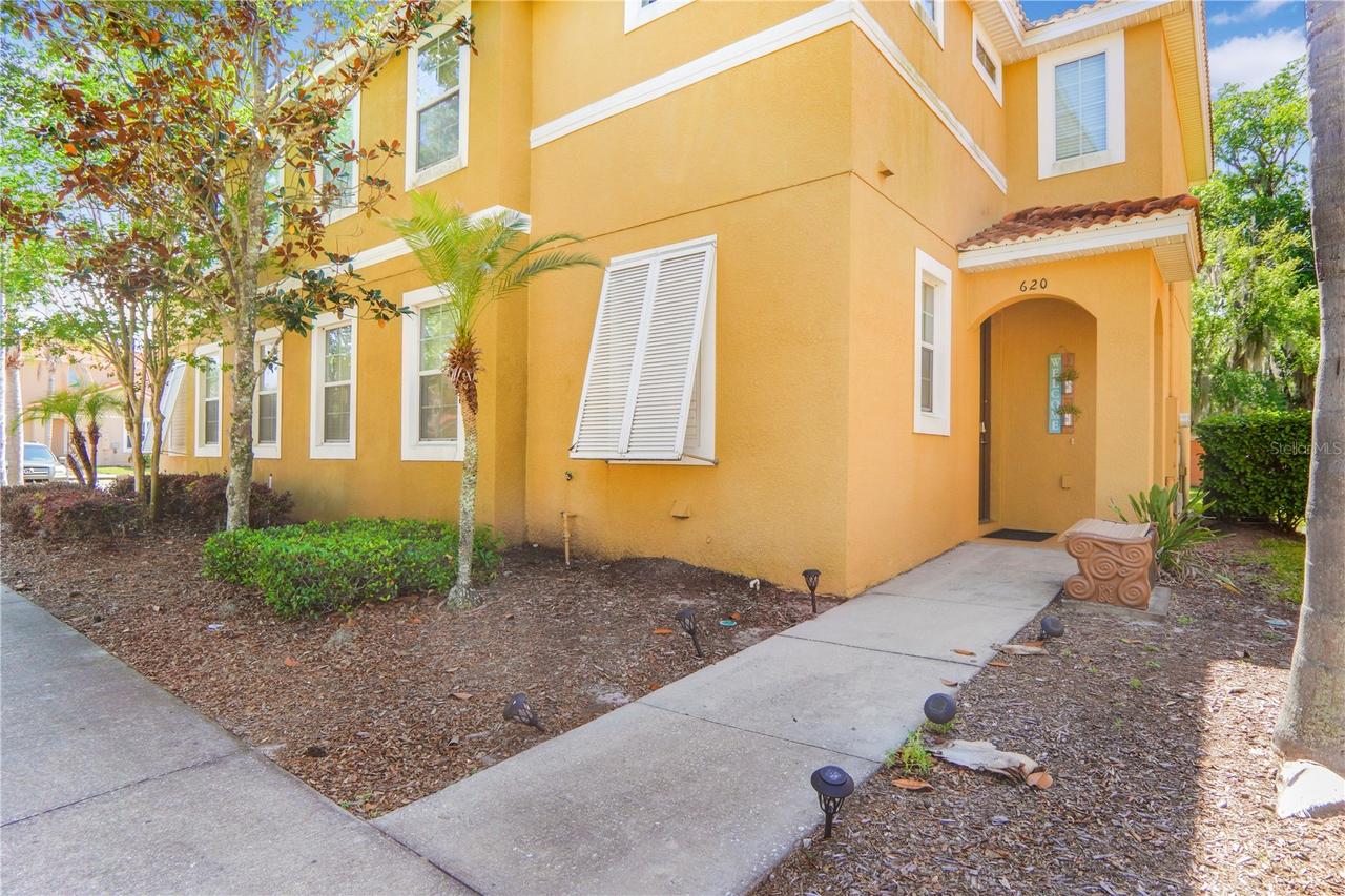 620 Las Fuentes Dr., Kissimmee, FL 34746