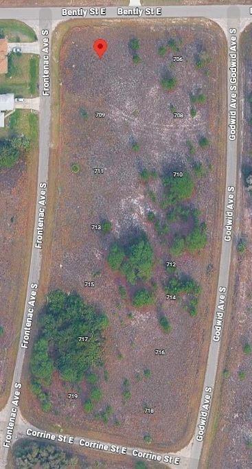 707 Frontenac Ave., Lehigh Acres, FL 33974