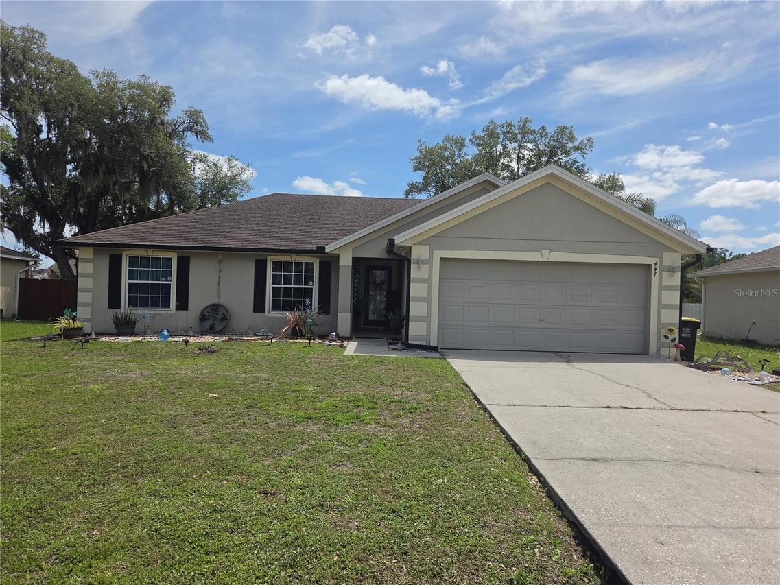 447 Lark Ct., Kissimmee, FL 34759
