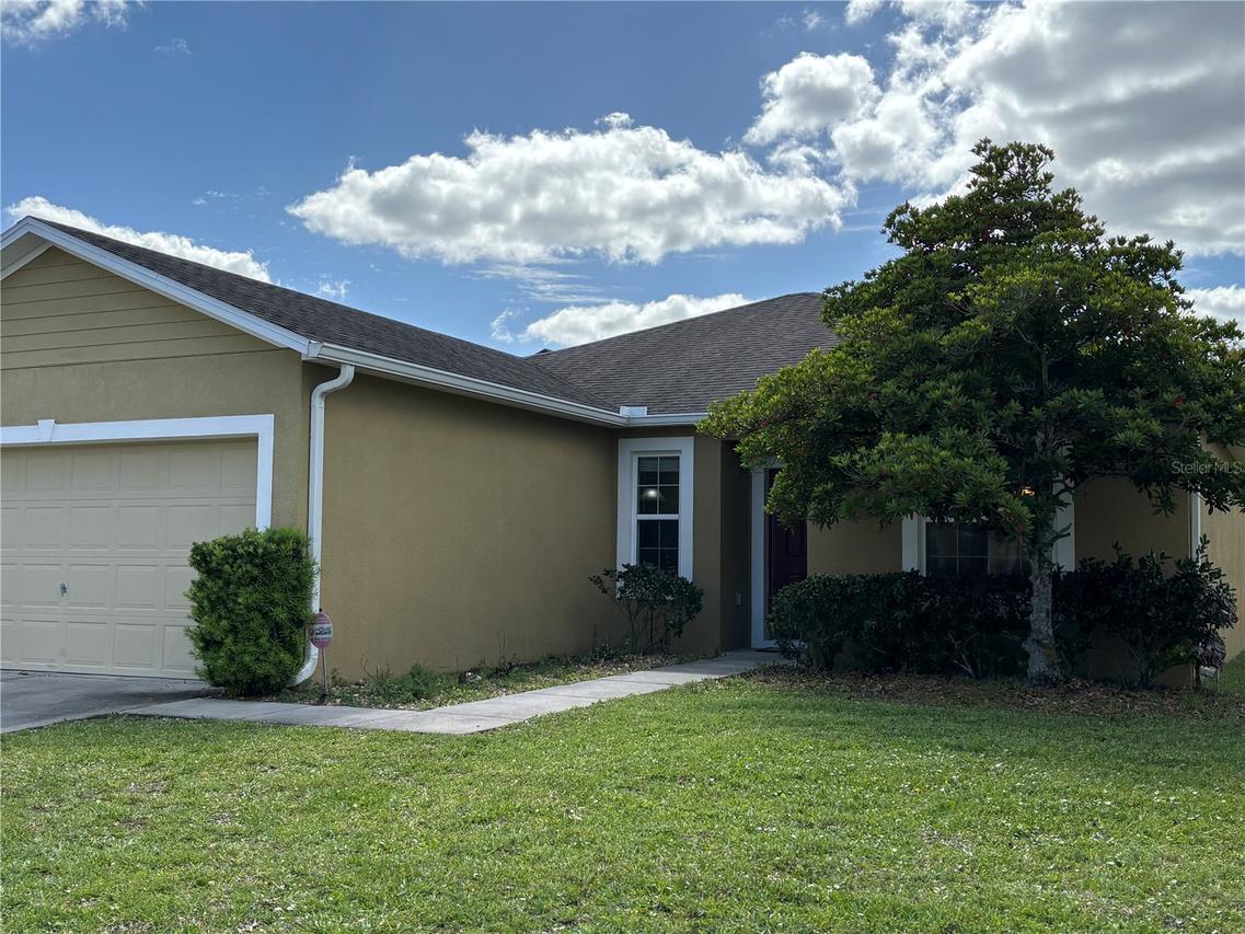 1787 Sereno Dr., Davenport, FL 33896