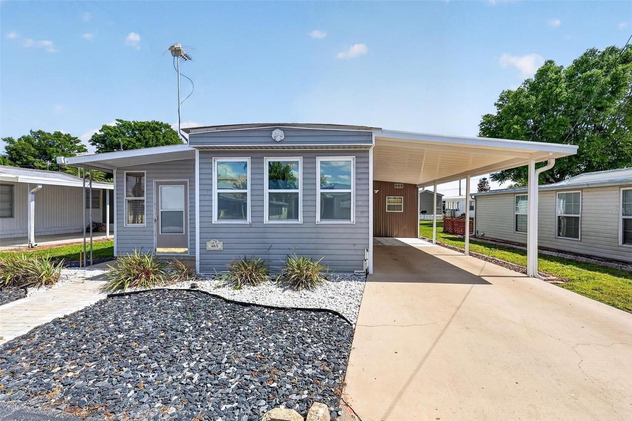 465 Marina Ln., Tavares, FL 32778