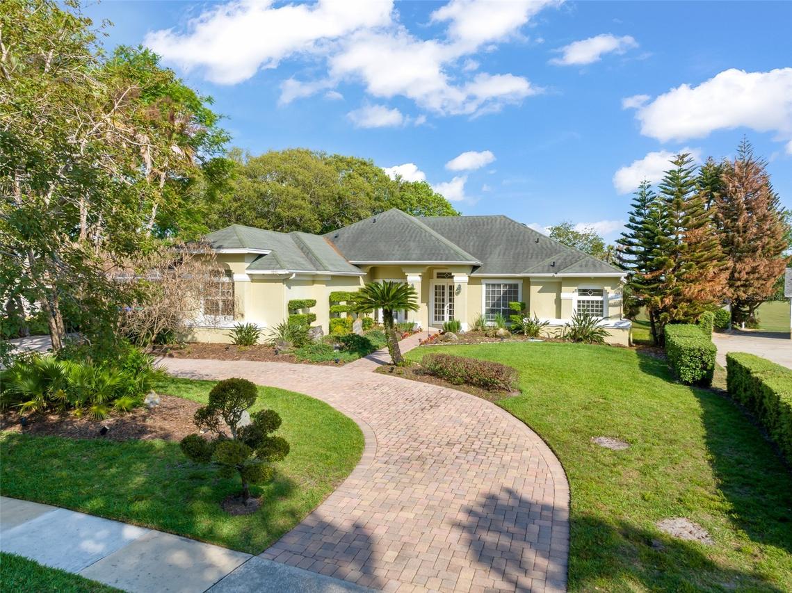 2211 Langley Cir., Orlando, FL 32835