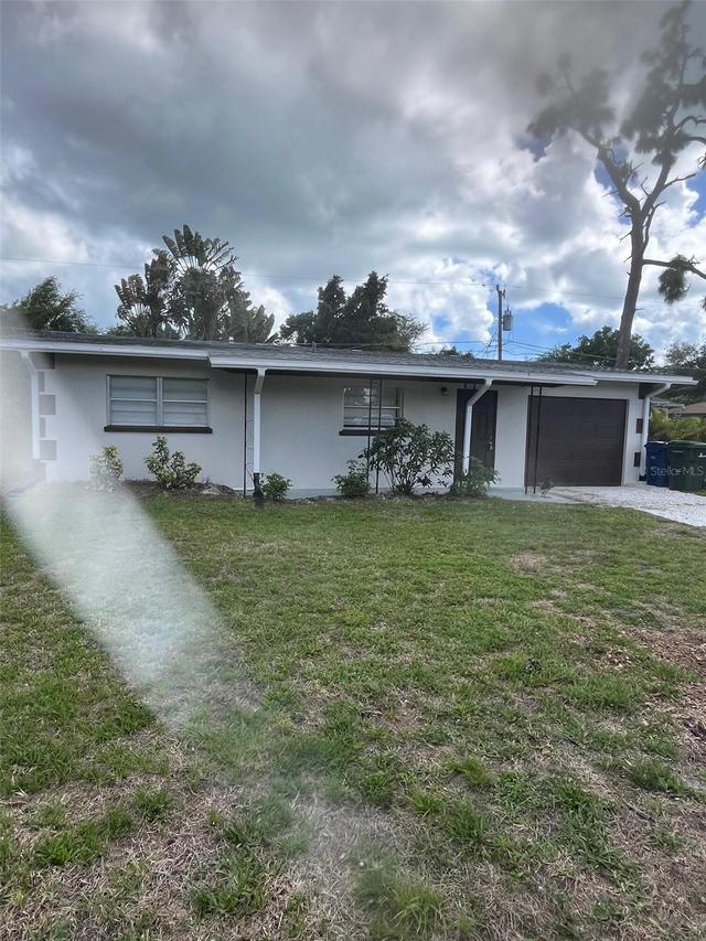 161 Stanford Rd., Venice, FL 34293