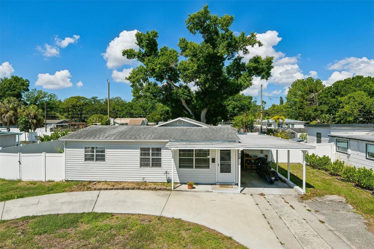 7210 14th St., St Petersburg, FL 33702