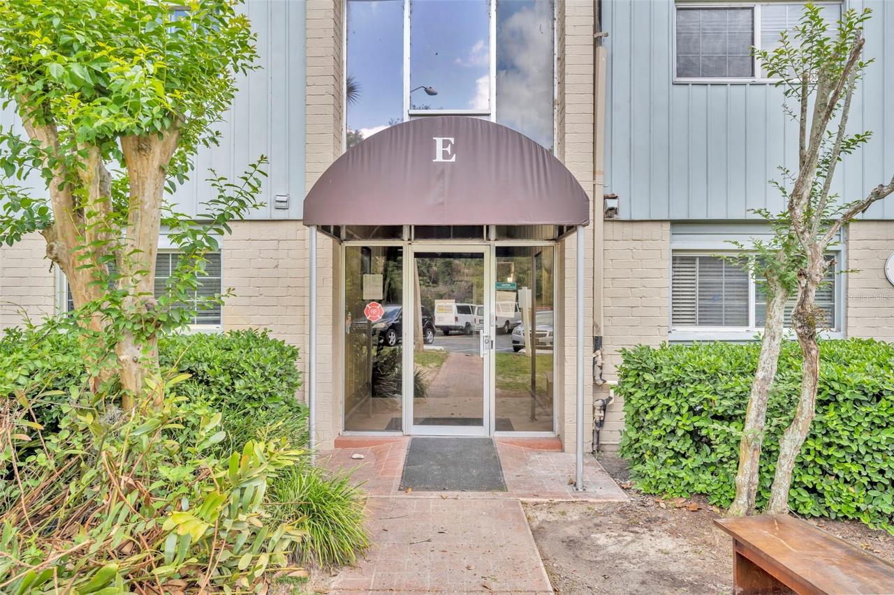 1695 Lee Rd. #E116, Winter Park, FL 32789