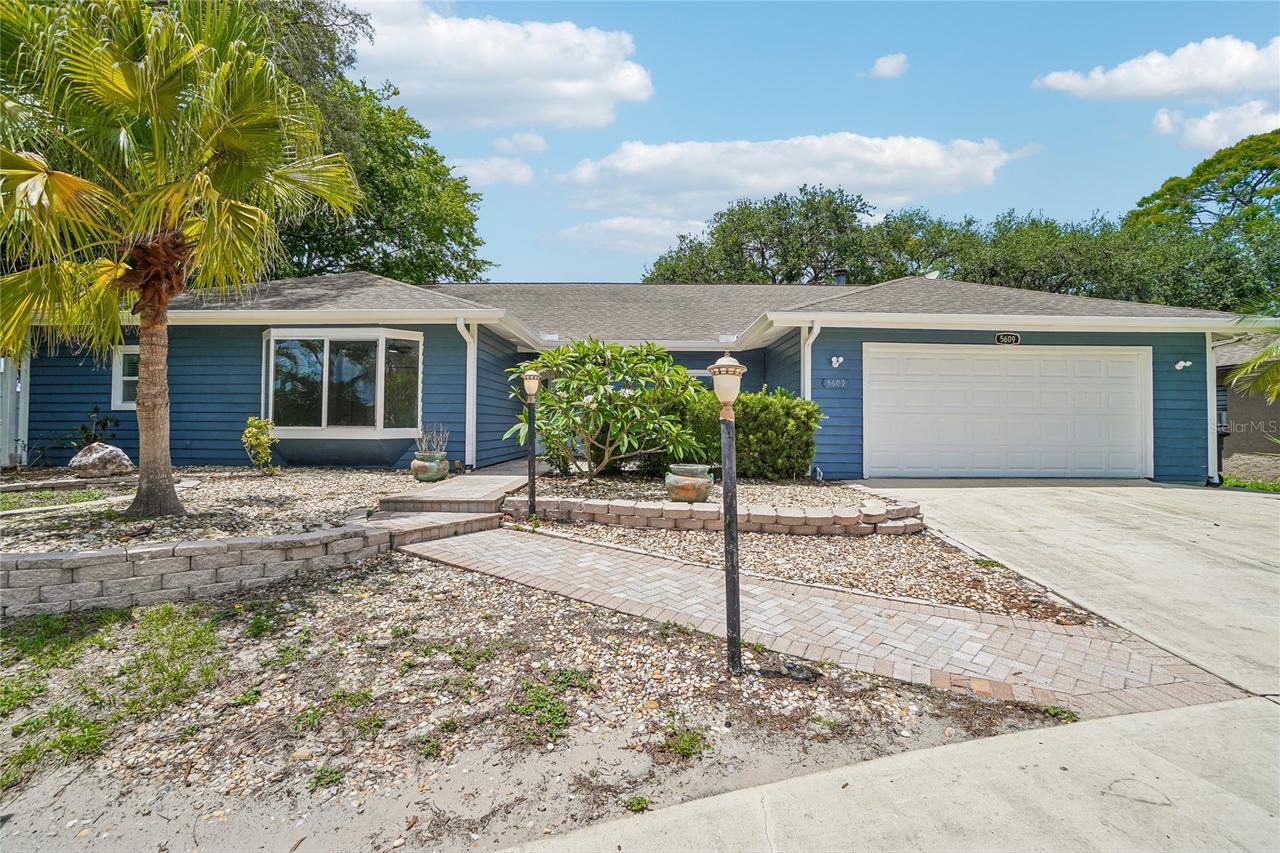 5609 Executive Dr., New Port Richey, FL 34652