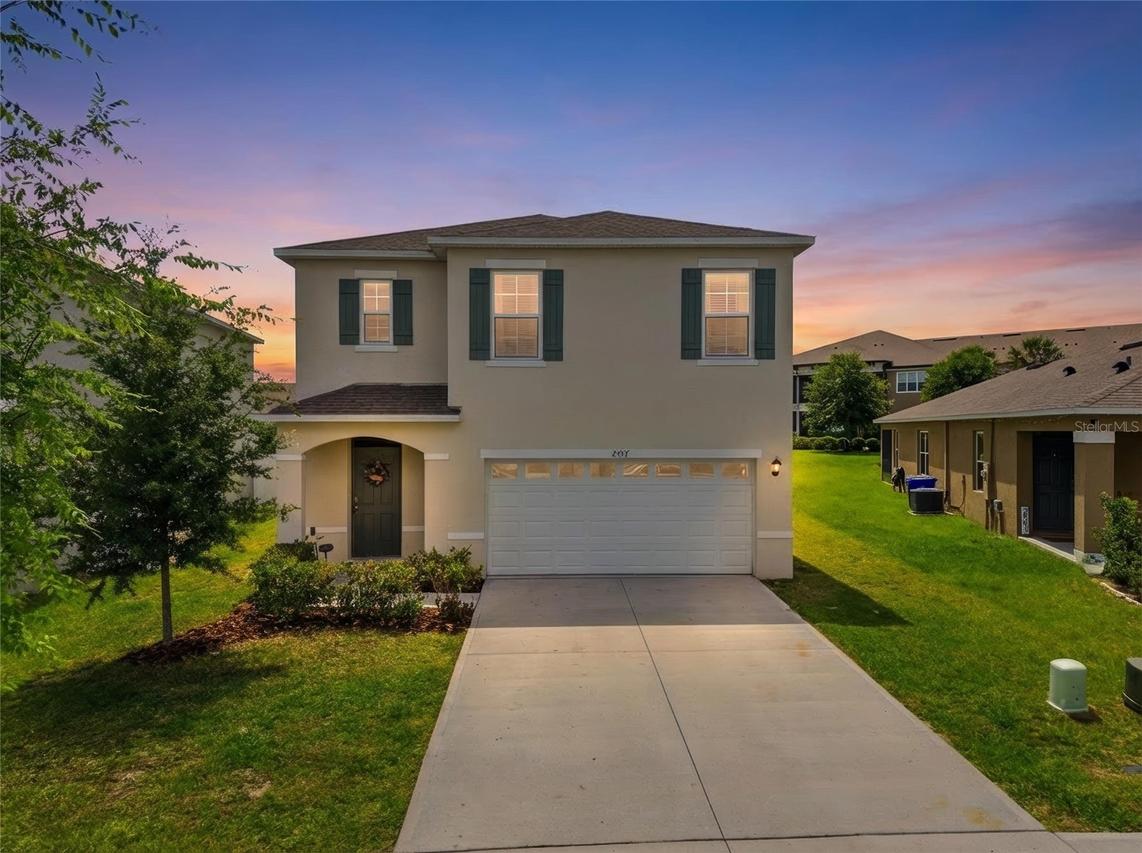 2557 Shamrock St., Tavares, FL 32778