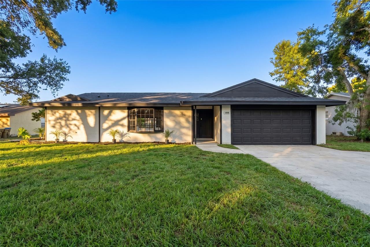 2661 Ellen Ave., Kissimmee, FL 34744