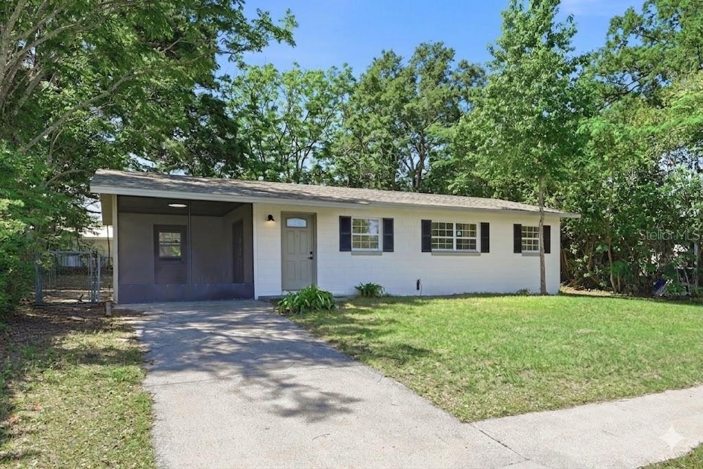 2115 Woodland Blvd., Leesburg, FL 34748