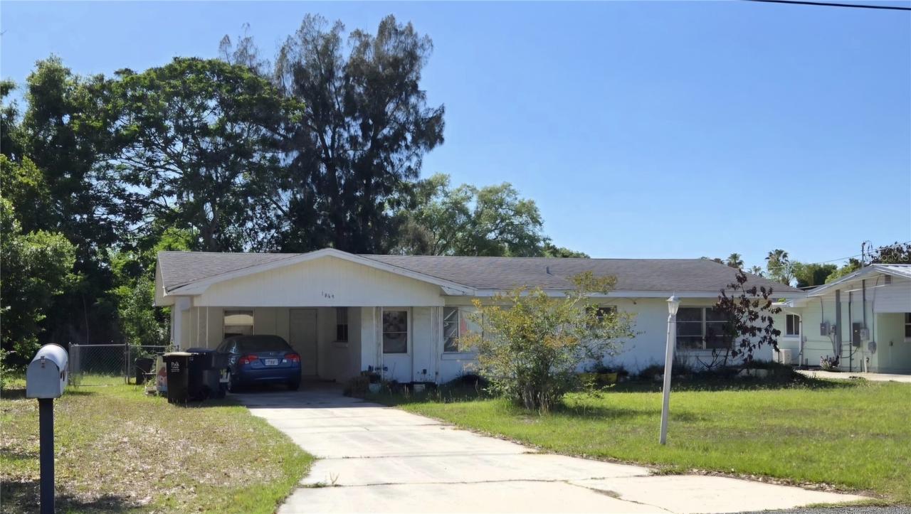 1865 4th St., Winter Haven, FL 33880