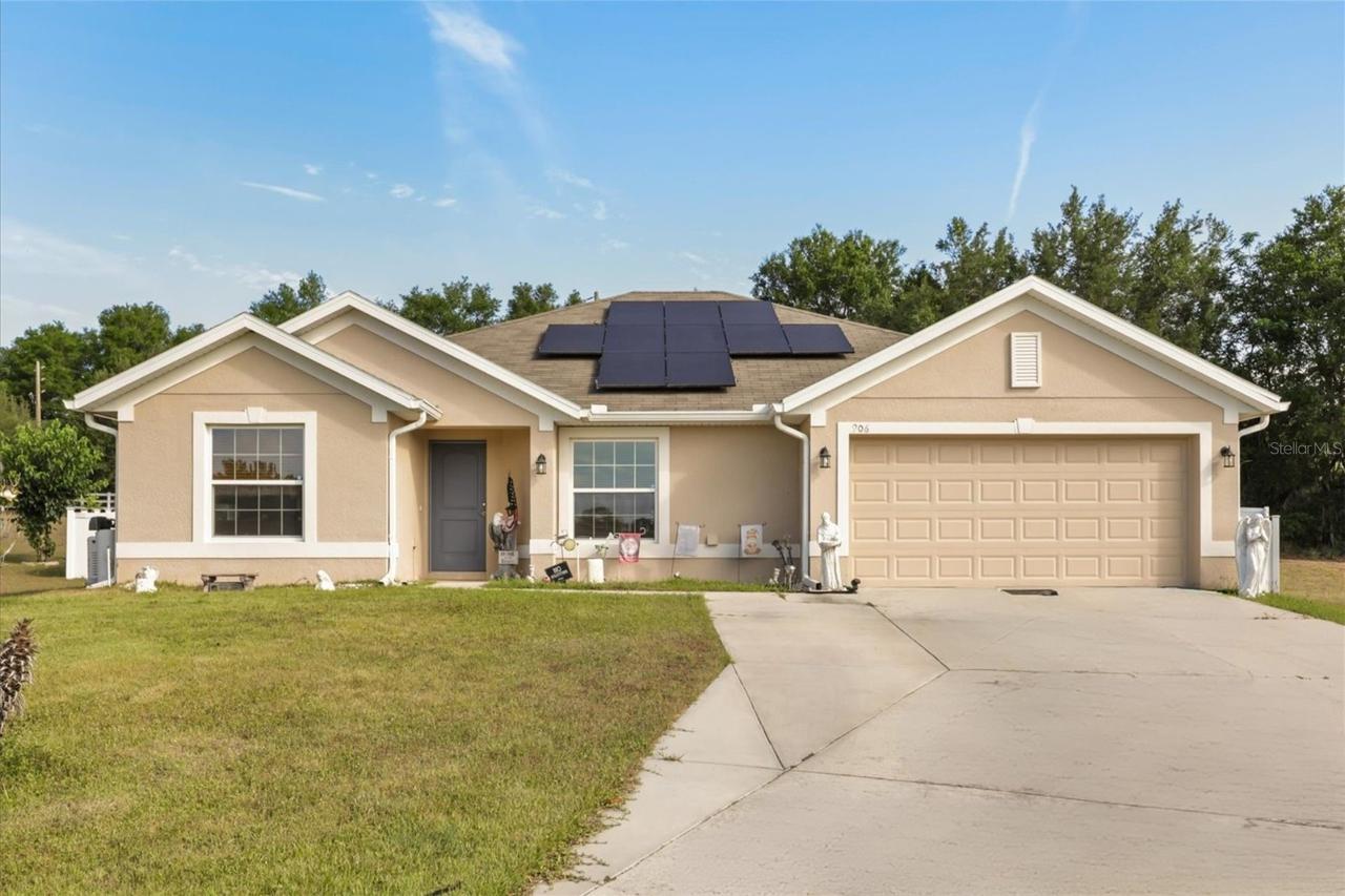 906 Edith Dr., Fruitland Park, FL 34731