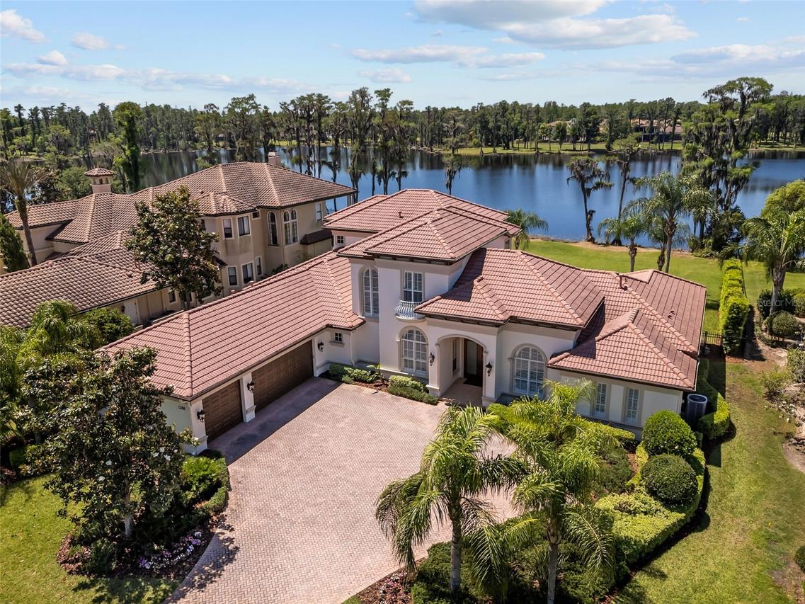 1306 Merry Water Dr., Lutz, FL 33548