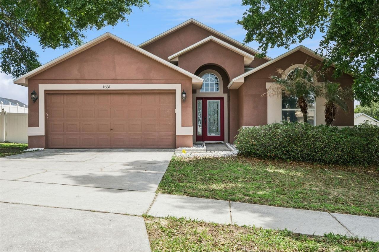 1581 Silhouette Dr., Clermont, FL 34711