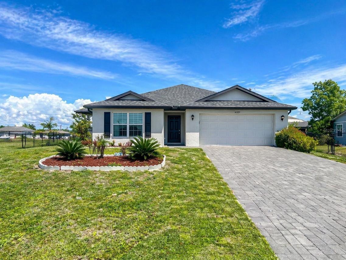 2123 NE 6th Ave., Cape Coral, FL 33909
