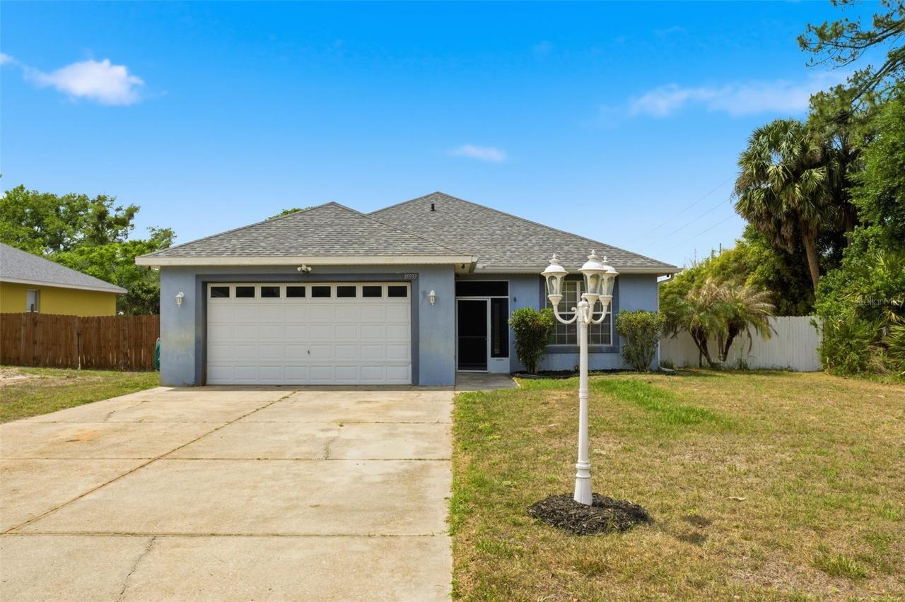 35937 Dawn Dr., Leesburg, FL 34788