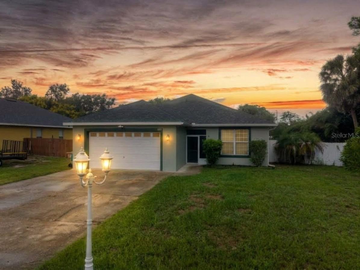 35937 Dawn Dr., Leesburg, FL 34788