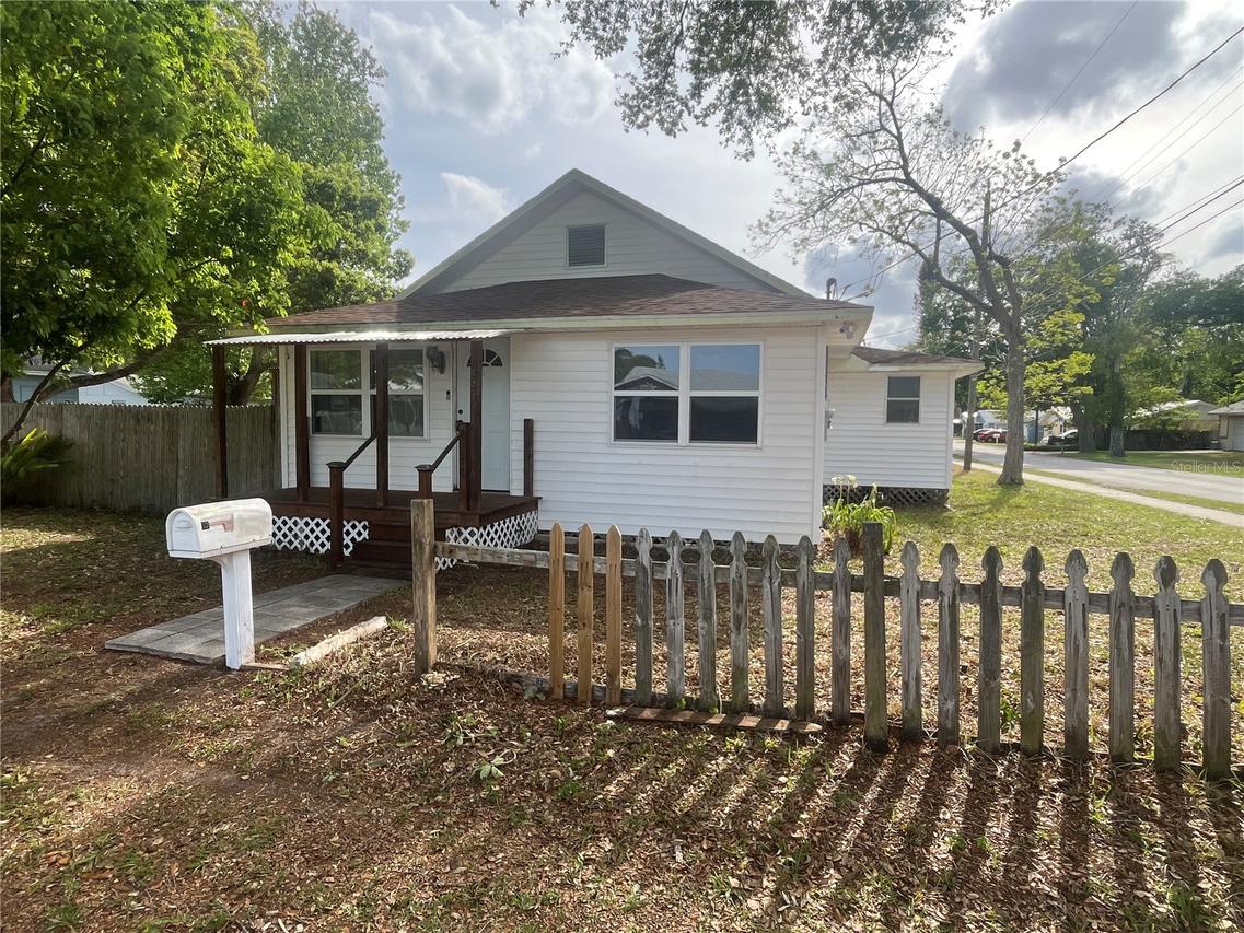 356 Clifton Ave., Holly Hill, FL 32117