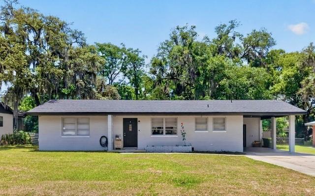 2303 Mahoney Ave., Leesburg, FL 34748