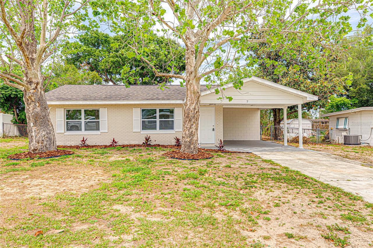 7 Twilight Ln., Winter Haven, FL 33884