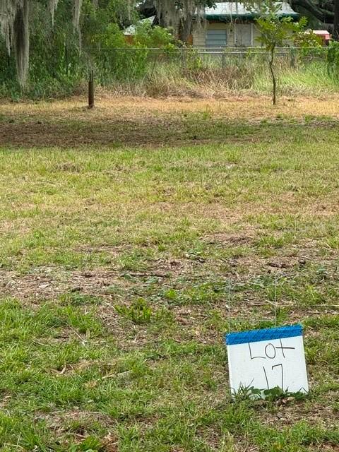 Central Ave., Mulberry, FL 33860