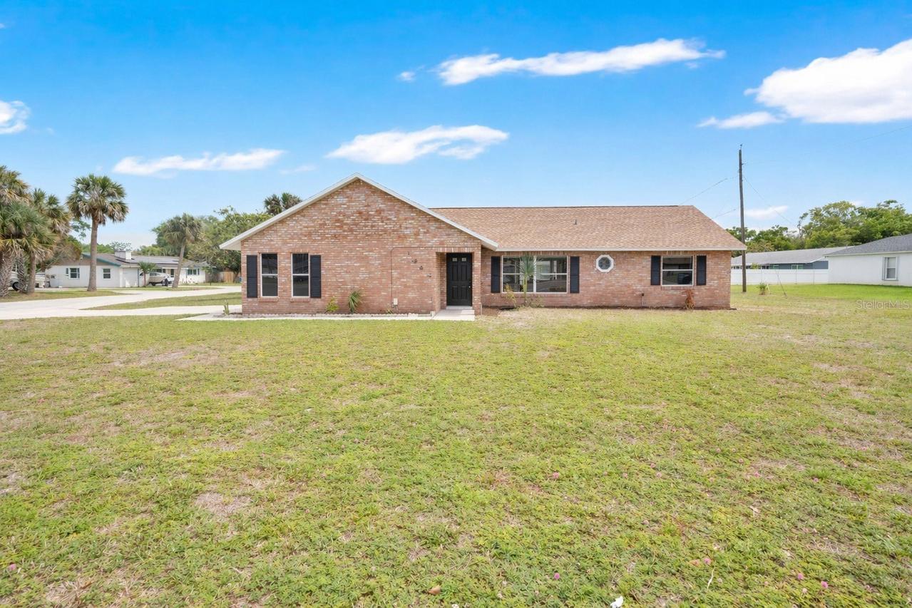 1842 Umbrella Tree Dr., Edgewater, FL 32141