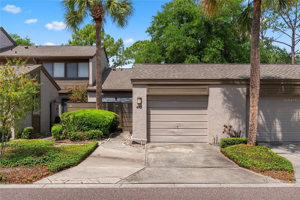 497 Meadowood Blvd., Fern Park, FL 32730
