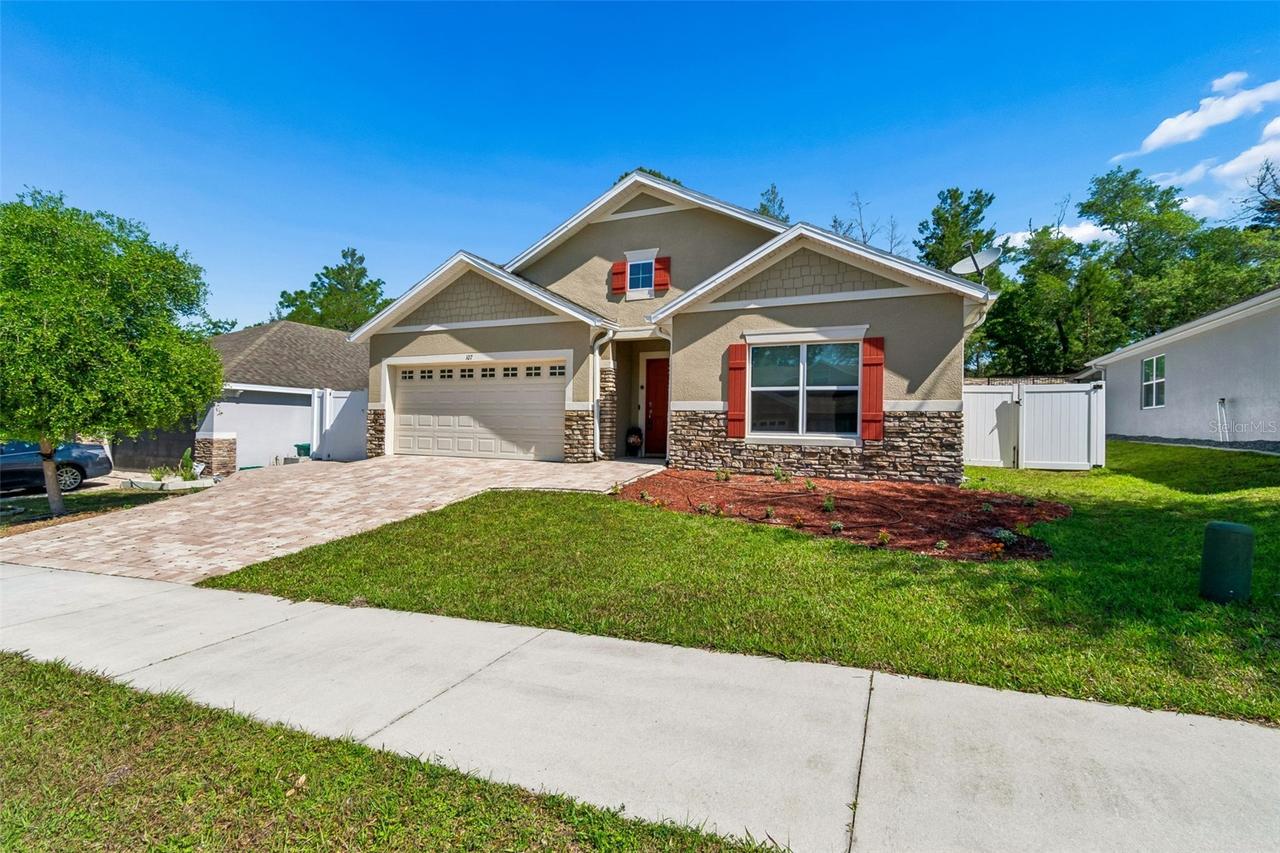 107 Park Hurst Ln., Deland, FL 32724