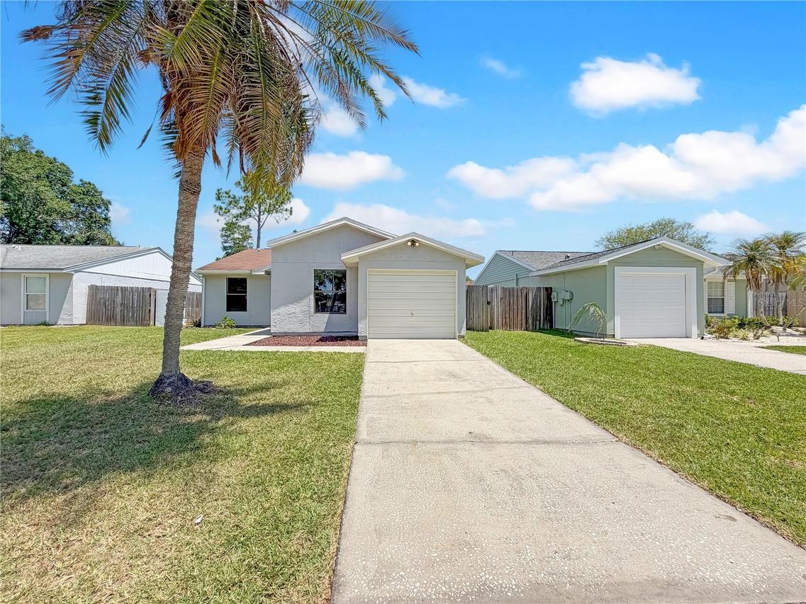 1204 Forestwood Dr., Oldsmar, FL 34677