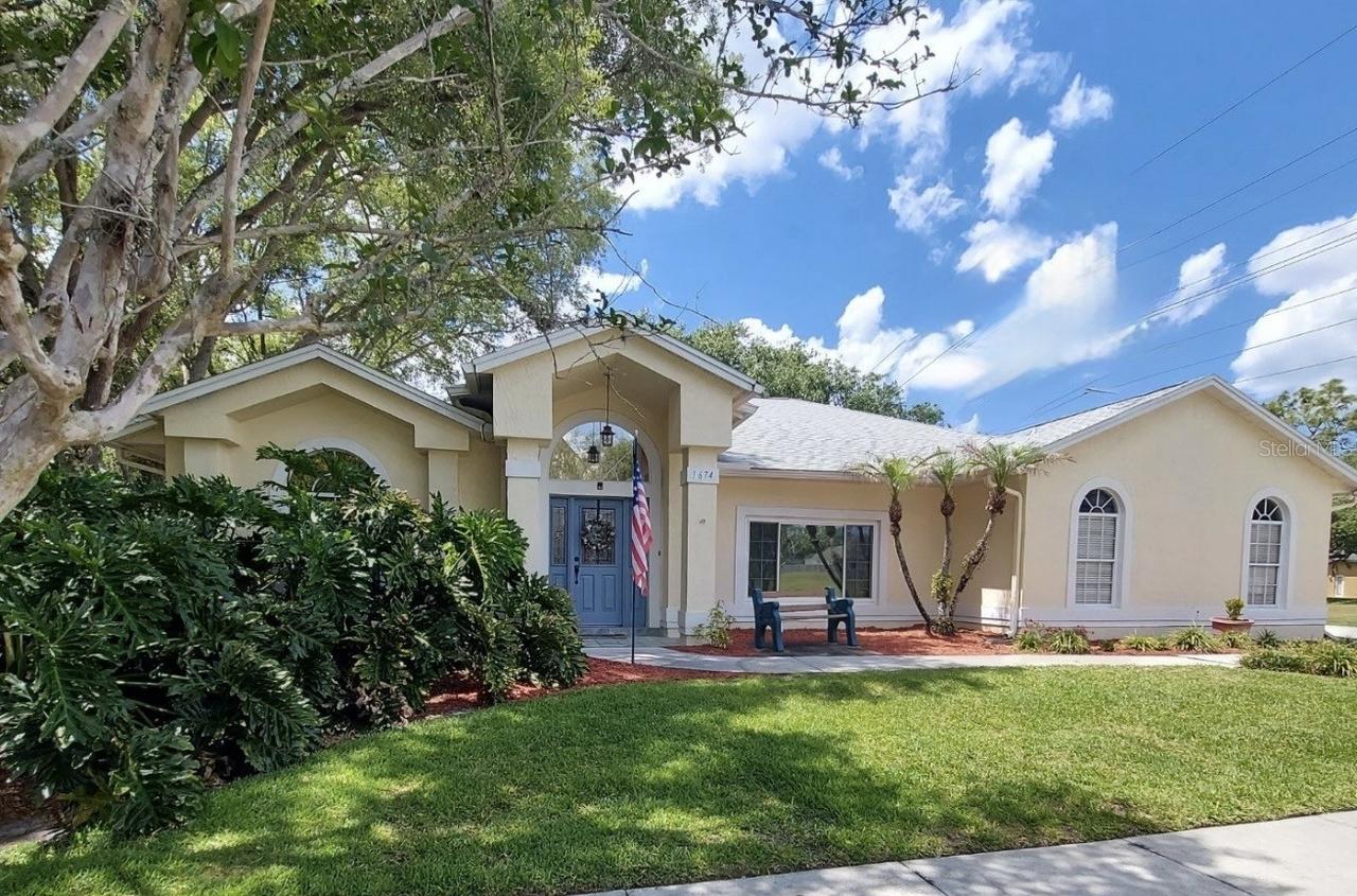 1674 Carillon Park Dr., Oviedo, FL 32765