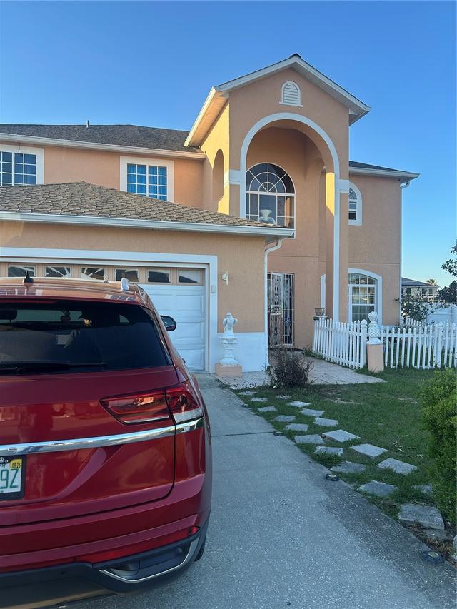 381 Aldershot Ct., Kissimmee, FL 34758