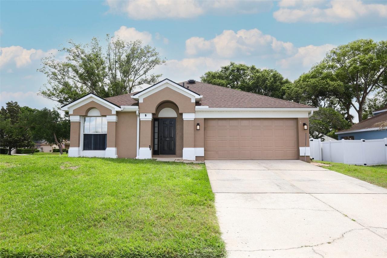 9271 Bent Arrow Cove, Apopka, FL 32703