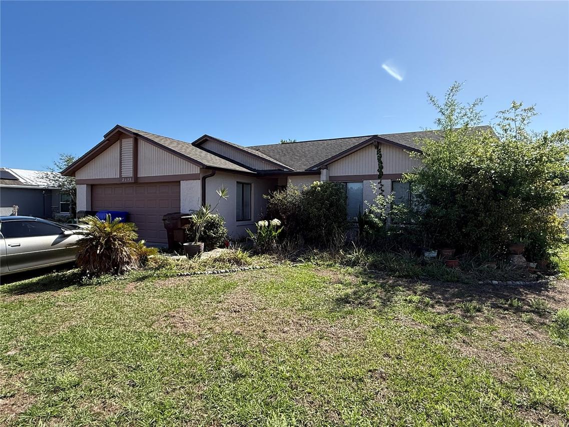 2633 Dixie Ln., Kissimmee, FL 34744