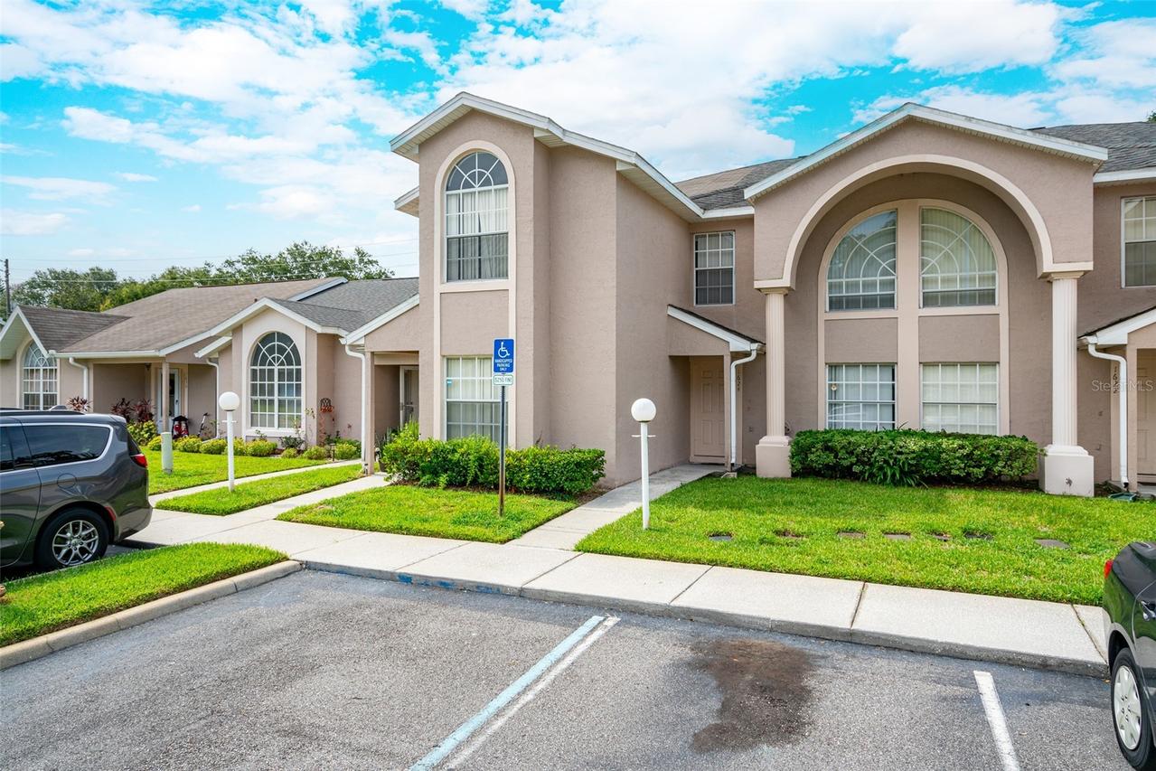 1624 Windsor Oak Ct., Kissimmee, FL 34744