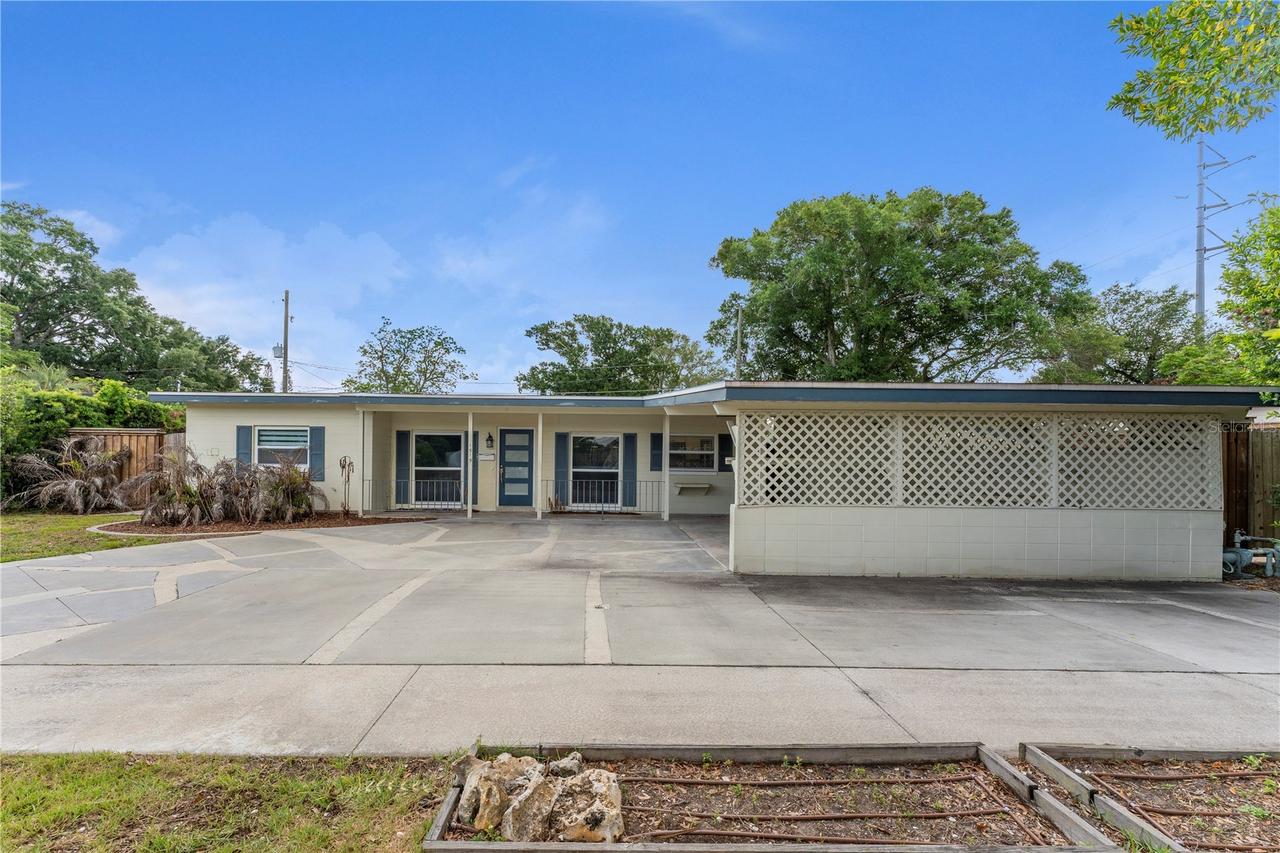 1519 Dunsany Ave., Orlando, FL 32806
