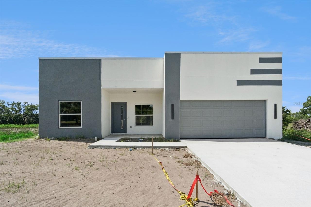 397 North Blvd., Davenport, FL 33837