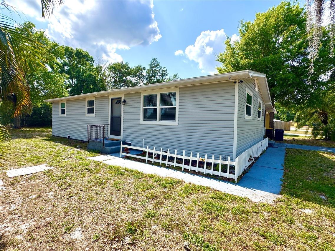 111 NE Palencia Rd., Auburndale, FL 33823