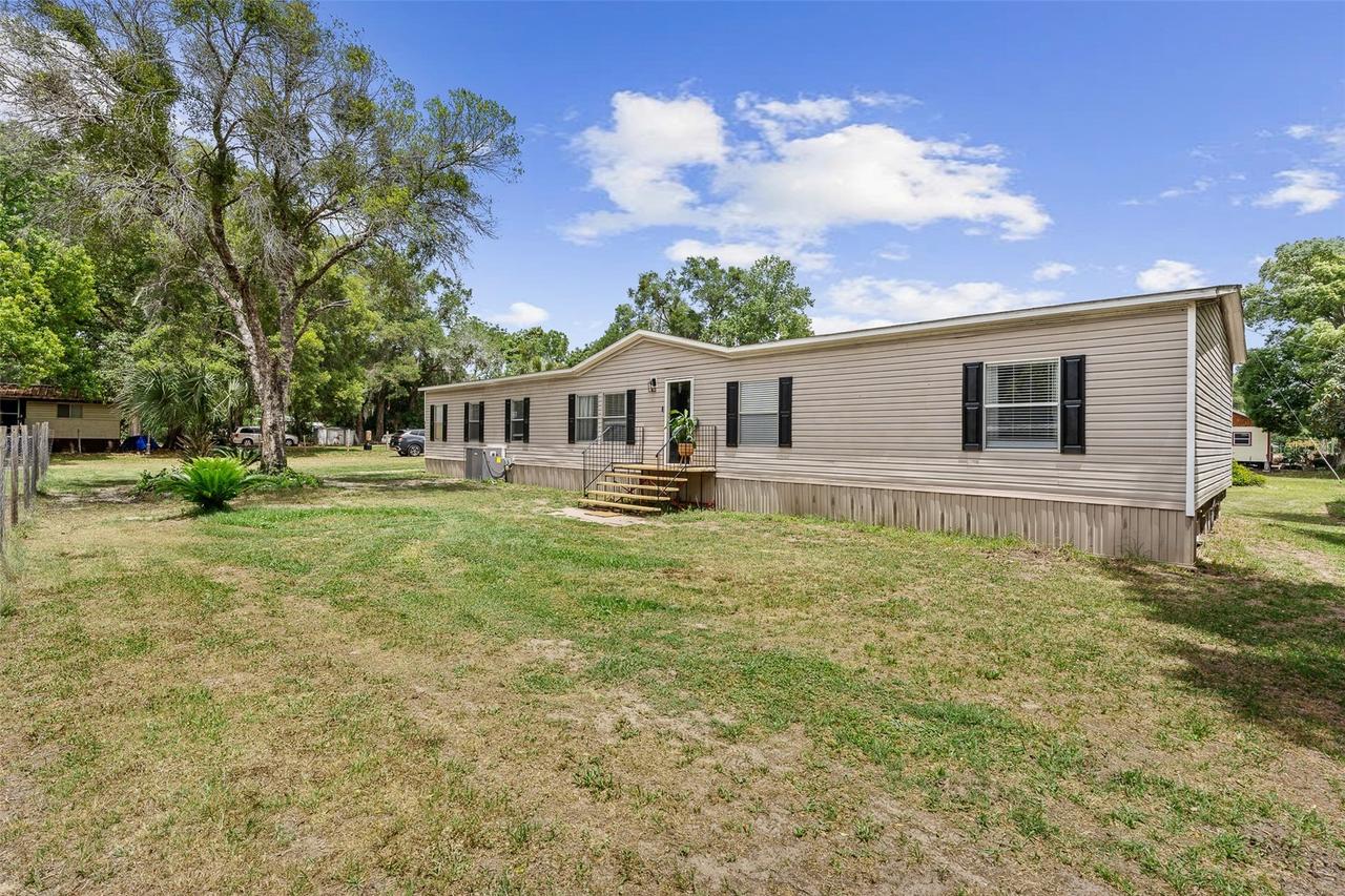 3511 S Palm Ave., Palatka, FL 32177