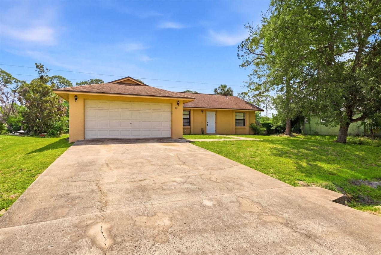 871 Lamplighter Dr., Palm Bay, FL 32907